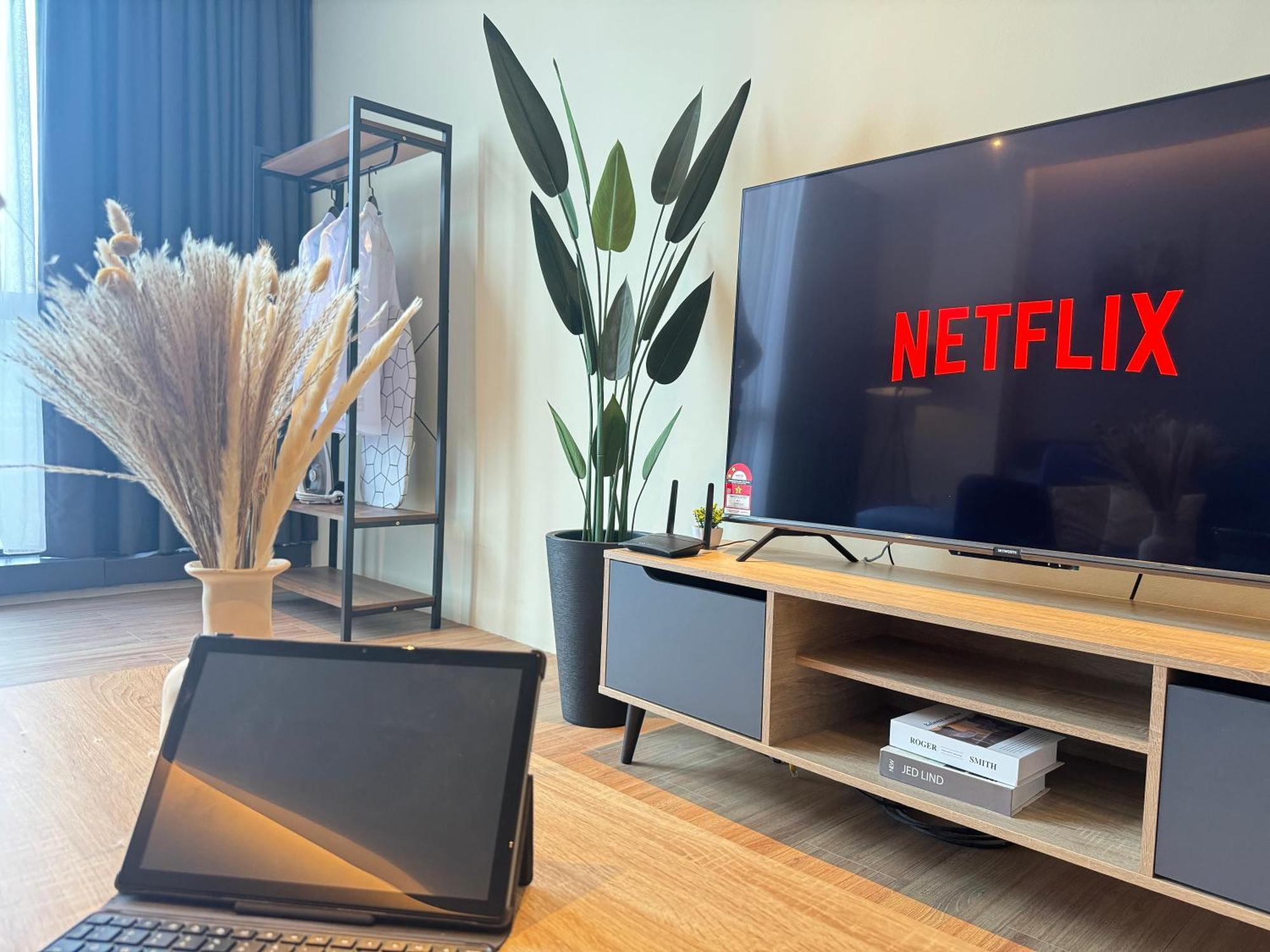 The Tinto Netflix Screen & Sleep - Bangsar South Mid Valley กัวลาลัมเปอร์ ภายนอก รูปภาพ